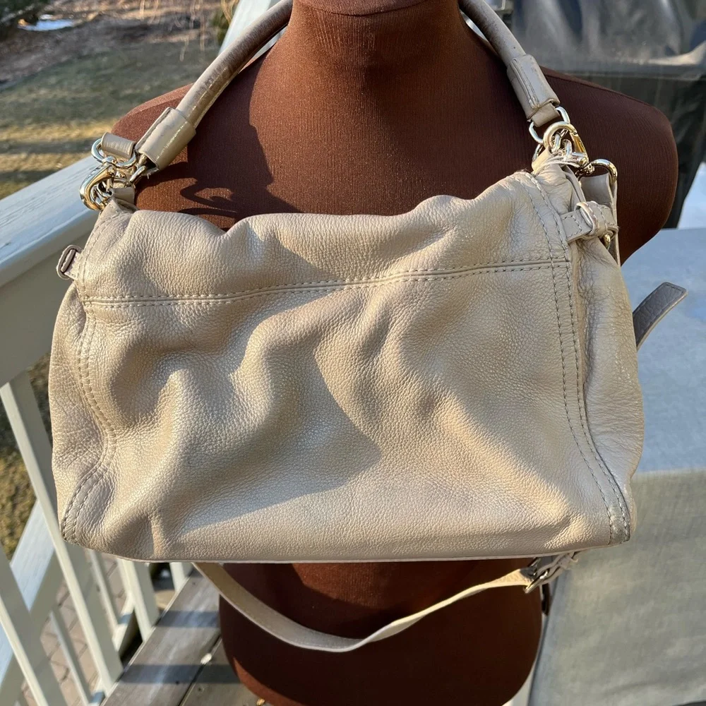 Large Kate Spade Fold over Bag - Picture 4 of 7